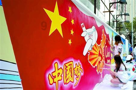 奶奶在院子里开辟了一块田地种了很多蔬菜句中的开辟可以换成什么近义词？游戏画面