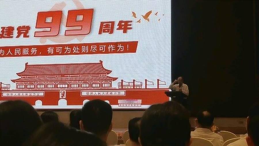叠方块消消看